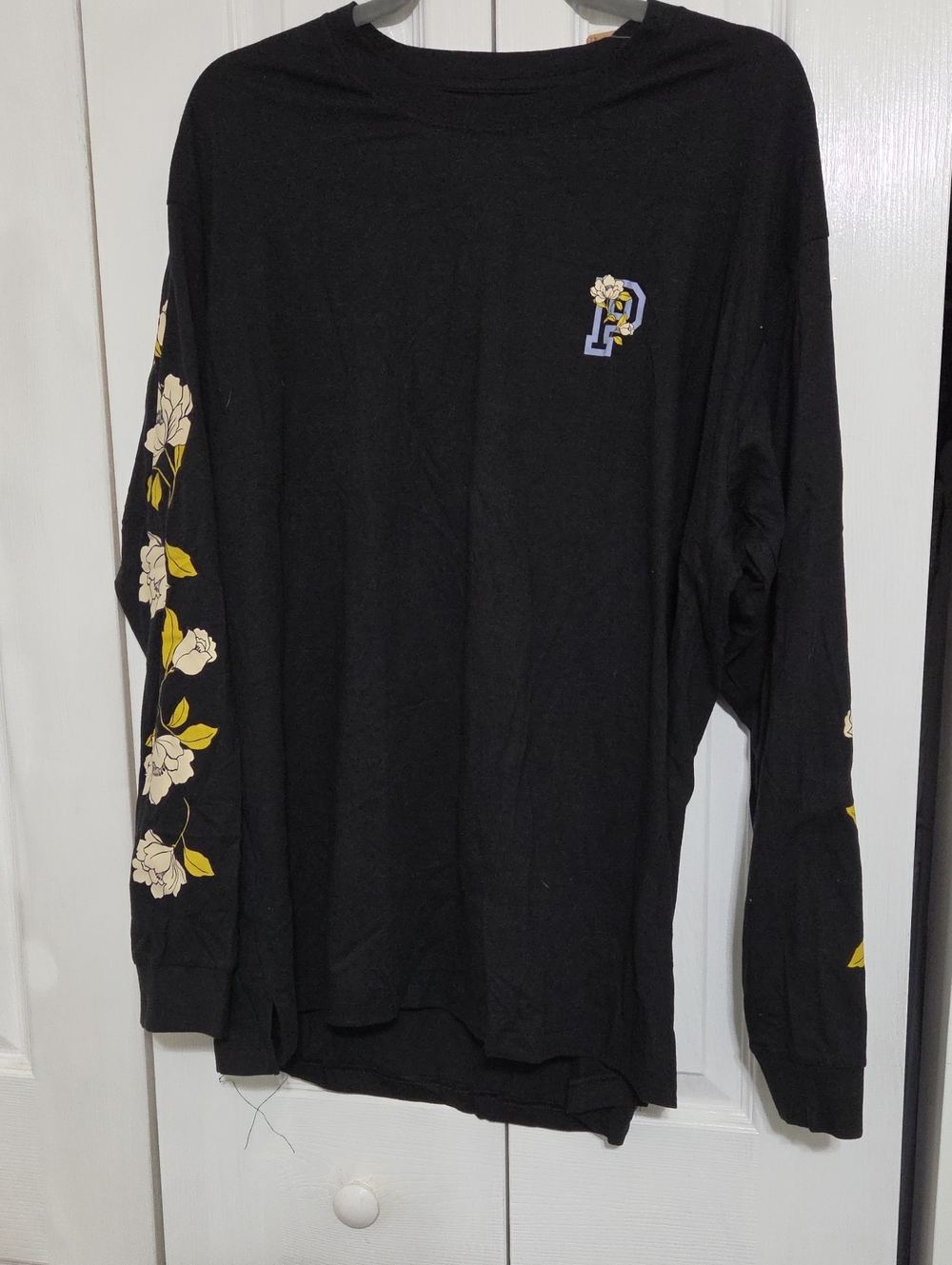 PINK Victoria's Secret Black Floral Logo Crewneck Tee